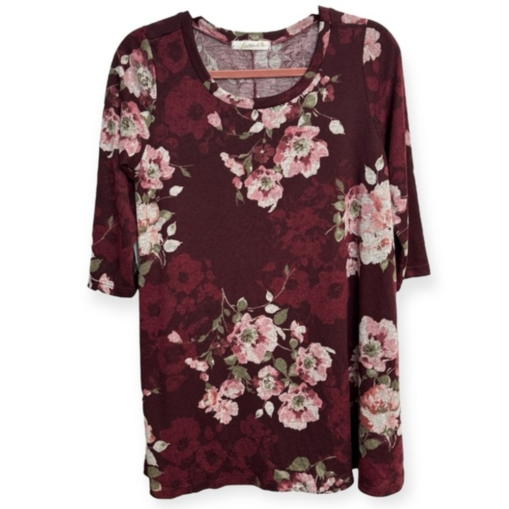 Love in Red Relaxed T-Shirt Short Sleeve‎